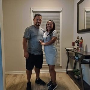 Meet your Posher, Duani efrain benito